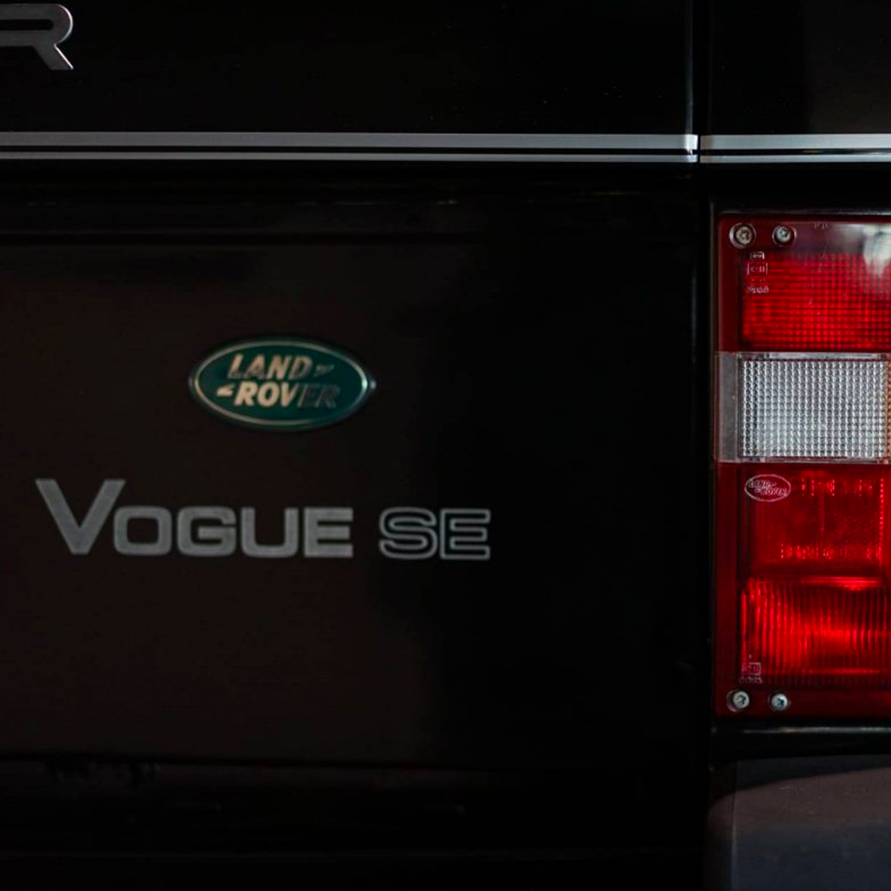 Range Rover Classic Thin Badge Kit